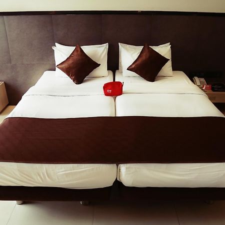 The Sirona Hotel Pune Exterior foto
