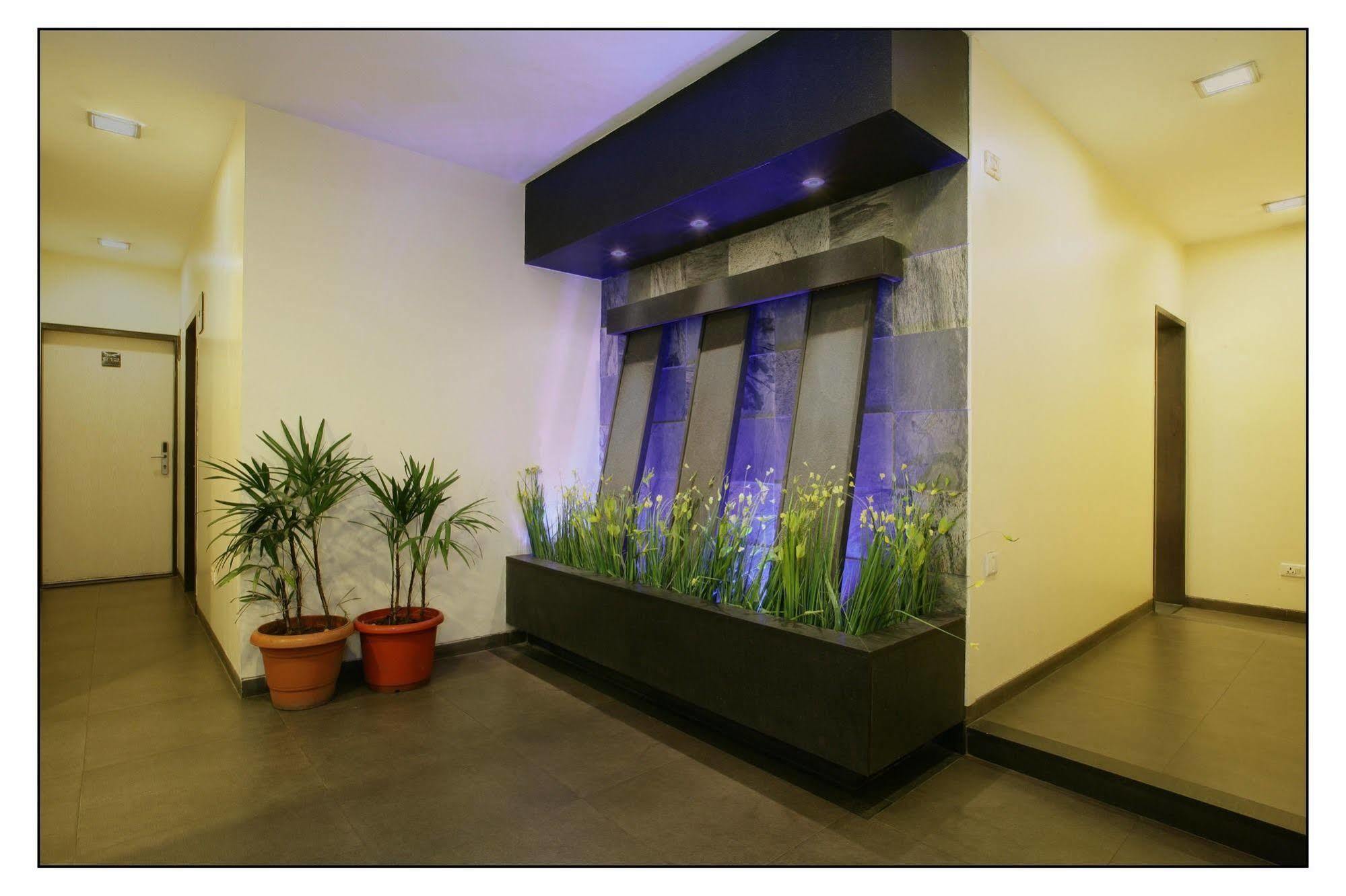 The Sirona Hotel Pune Exterior foto