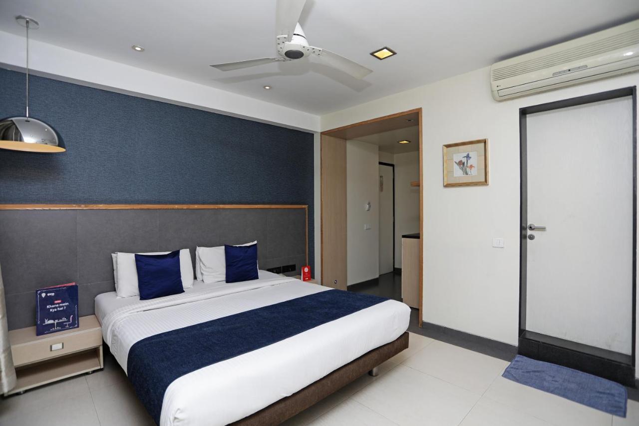 The Sirona Hotel Pune Exterior foto